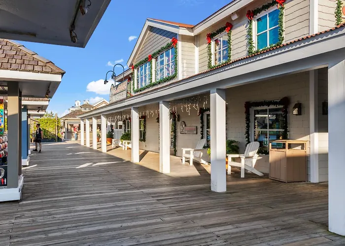 Beach Cove Resort Unit 625 - Oceanfront Balcony
